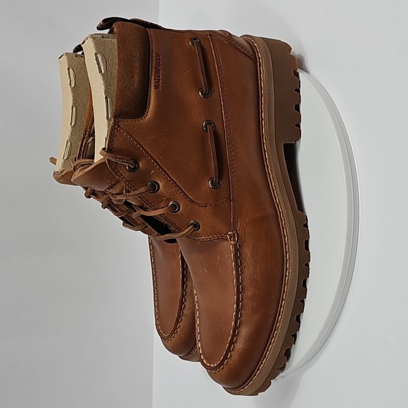 NIB SPERRY A/O Lug Chukka Boots 10.5 Sahara Brown Leather Ankle Preppy Blokecore